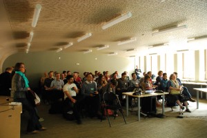 Le FROG 2013, première initiative pour rassembler l'ensemble de la communauté open source géomatique, avait accueilli une centaine de personnes en avril dernier. Trois cents sont attendues du 20 au 22 mai à l’ENSG.