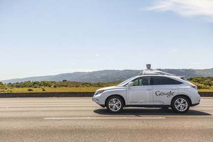 Désormais, Google n’est plus seul sur le futur marché de la voiture autonome (©Jason Doiy pour iStock)