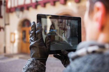 La réalité virtuelle permet de mettre le patrimoine en récit et en situation. Ici, « Colmar au fil du temps » développé par Allucyne.