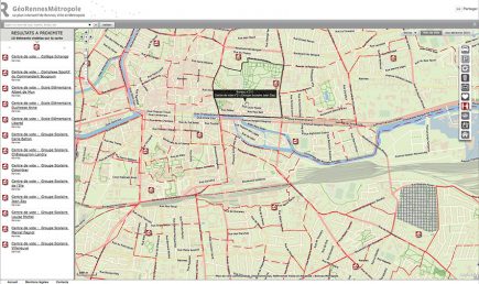 À Rennes, même si le SIG est mutualisé à l’échelle de la métropole, la couche des périmètres des bureaux de vote n’est disponible que sur la ville. Les quarante-deux autres communes transmettent leurs lieux de vote, sans les périmètres car elles n’utilisent pas l’application.