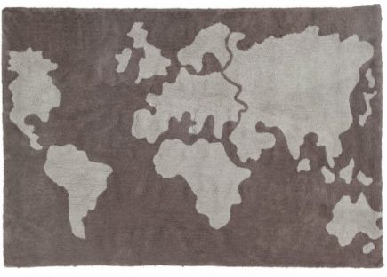 Tapis d’enfant « world map », 172 €TTC. Attention aux délais de livraison si vous le voulez pour Noël.